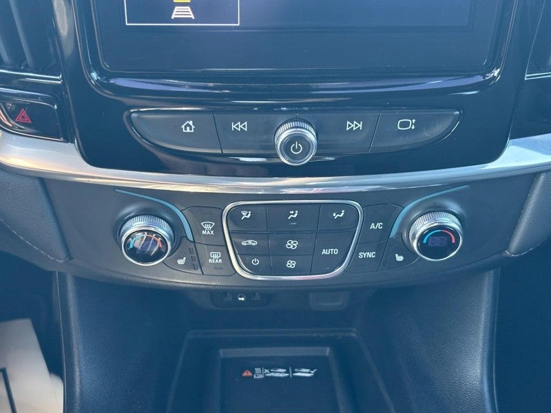2022 Chevrolet Traverse FWD 4dr LT Cloth w/1LT