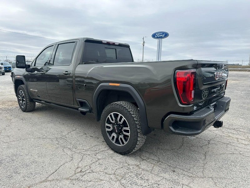 2023 GMC Sierra 2500HD 4WD Crew Cab 159" AT4