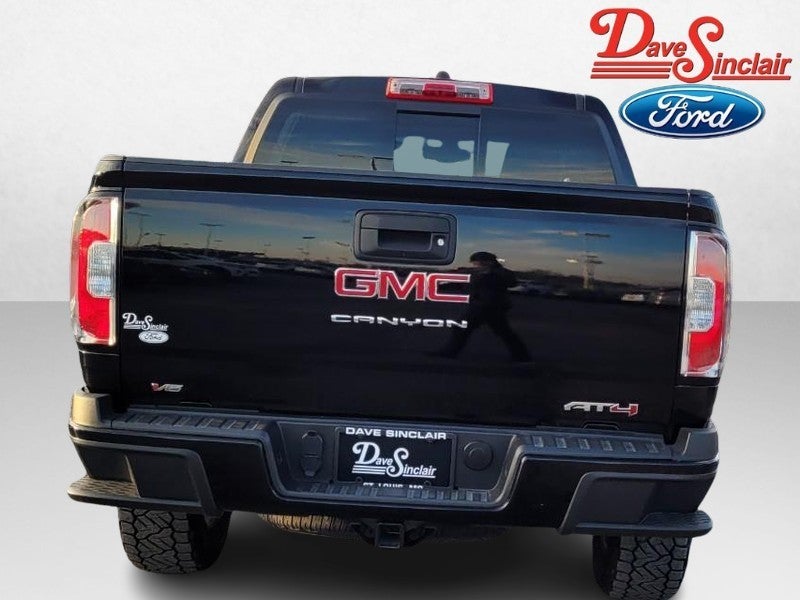 2021 GMC Canyon 4WD Crew Cab 128" AT4 w/Cloth