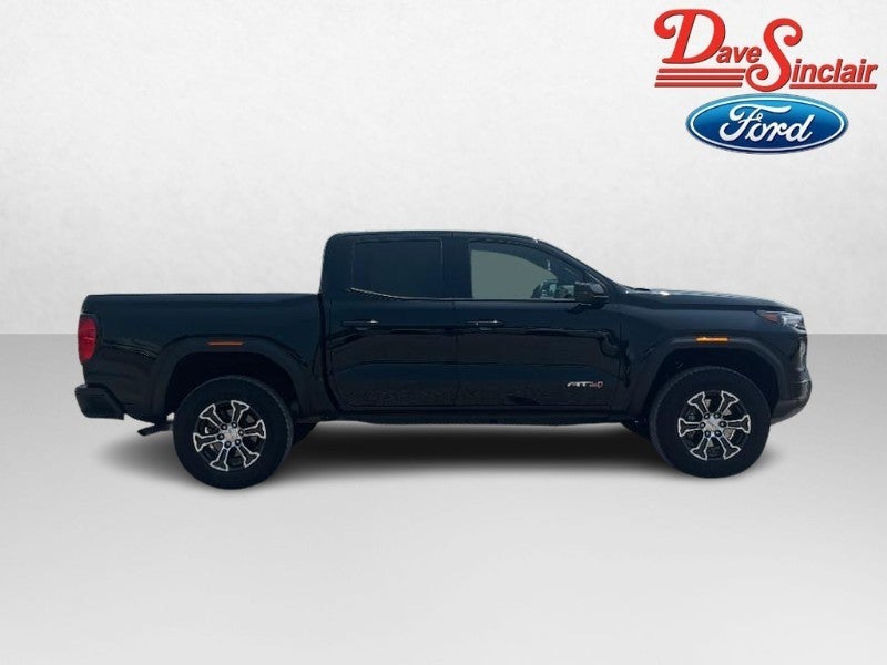 2025 GMC Canyon 4WD Crew Cab AT4