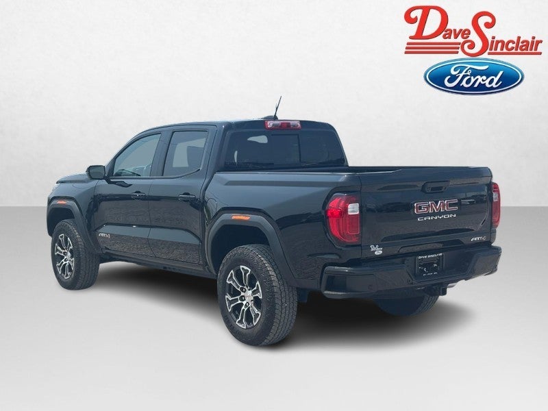 2025 GMC Canyon 4WD Crew Cab AT4