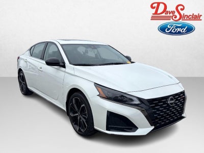 2023 Nissan Altima 2.5 SR AWD Sedan