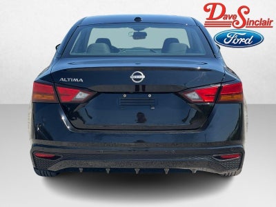 2025 Nissan Altima SV FWD