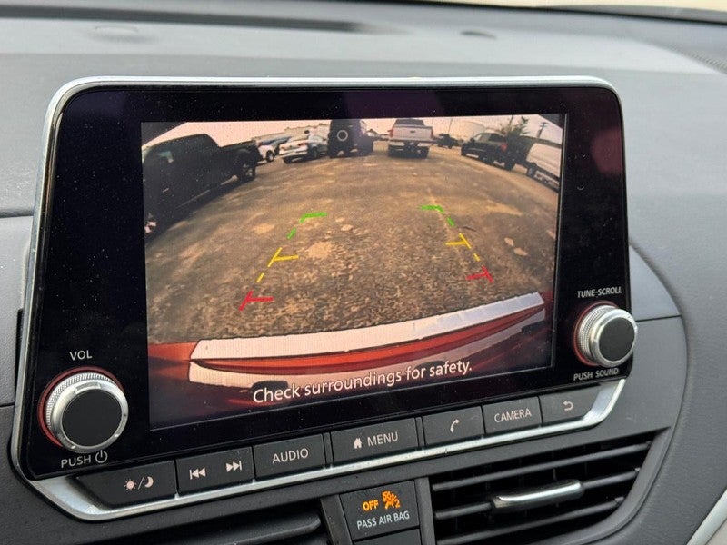 2021 Nissan Altima 2.5 SV Sedan