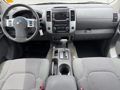 2017 Nissan Frontier Crew Cab 4x4 SV V6 Auto