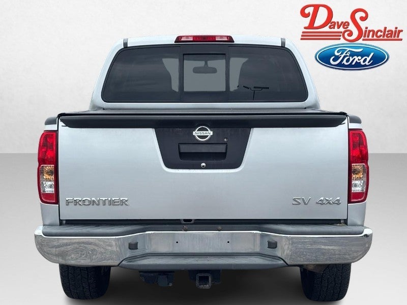 2017 Nissan Frontier Crew Cab 4x4 SV V6 Auto