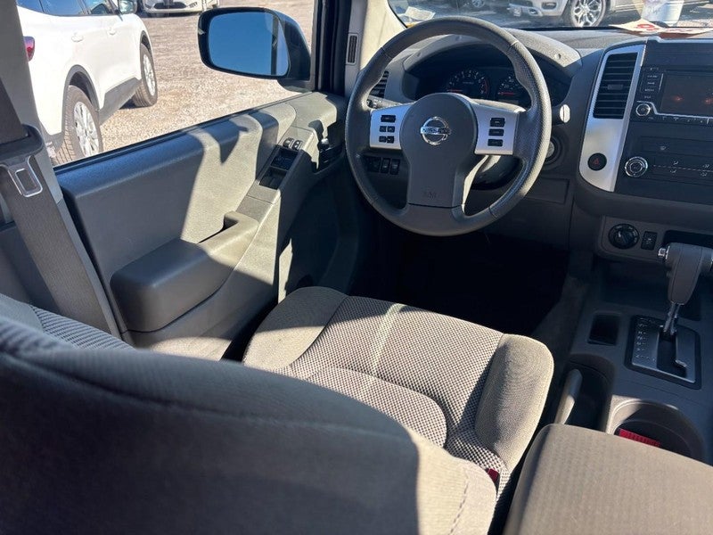 2018 Nissan Frontier Crew Cab 4x4 SV V6 Auto