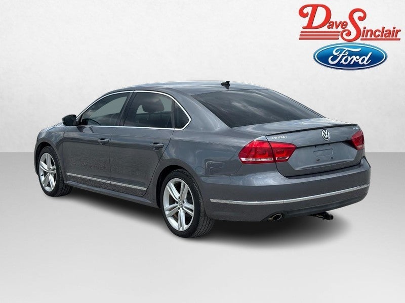2014 Volkswagen Passat 4dr Sdn 2.0L DSG TDI SEL Premium