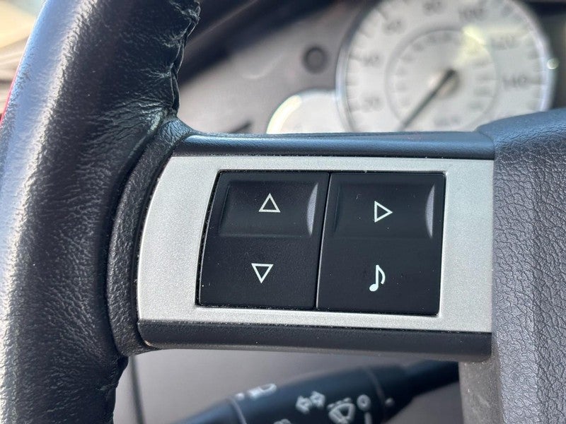 2010 Chrysler 300 4dr Sdn 300C Hemi RWD