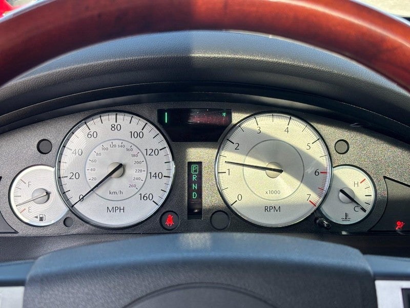 2010 Chrysler 300 4dr Sdn 300C Hemi RWD