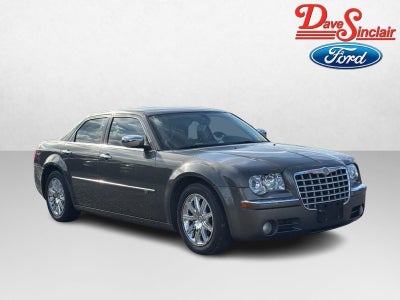 2010 Chrysler 300 4dr Sdn 300C Hemi RWD