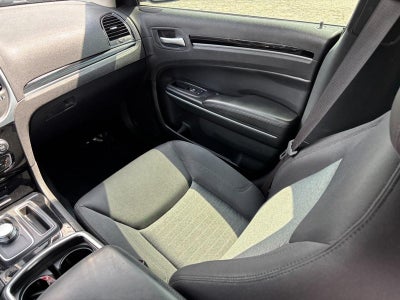 2023 Chrysler 300 Touring RWD
