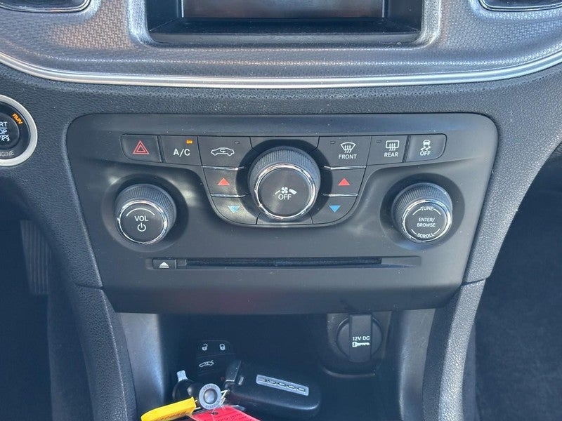 2013 Dodge Charger 4dr Sdn SE RWD