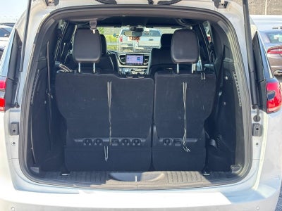 2025 Chrysler Pacifica Select FWD