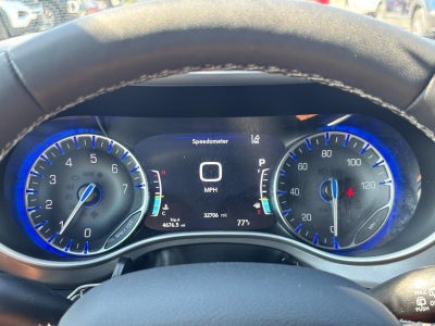 2025 Chrysler Pacifica Select FWD