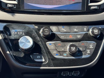 2025 Chrysler Pacifica Select FWD