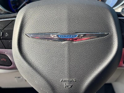 2017 Chrysler Pacifica Touring-L FWD