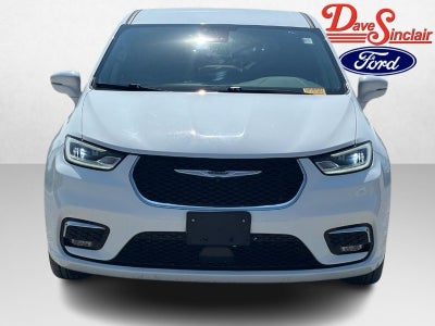 2022 Chrysler Pacifica Hybrid Touring L FWD