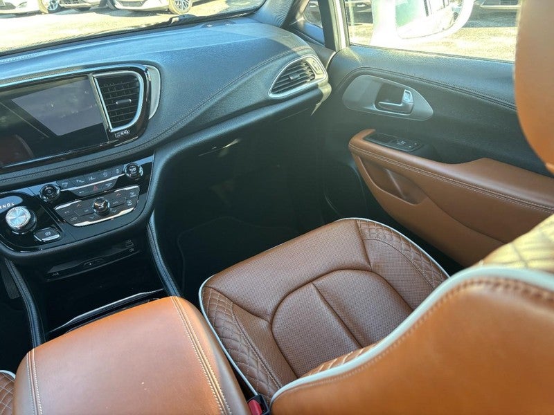 2024 Chrysler Pacifica Pinnacle AWD