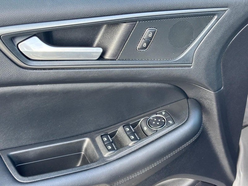 2021 Ford Edge SE FWD