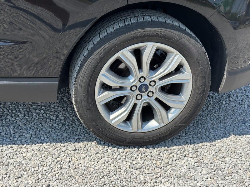 2020 Ford Edge Titanium FWD