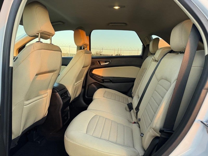 2022 Ford Edge SE AWD