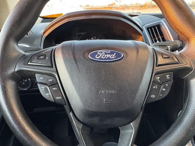 2022 Ford Edge SE AWD