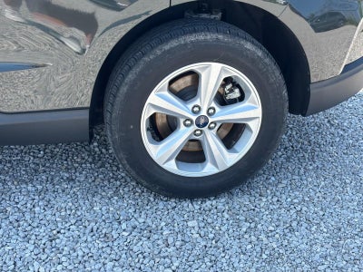 2022 Ford Edge SE AWD