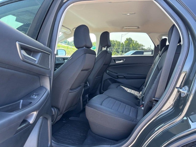 2022 Ford Edge SE AWD