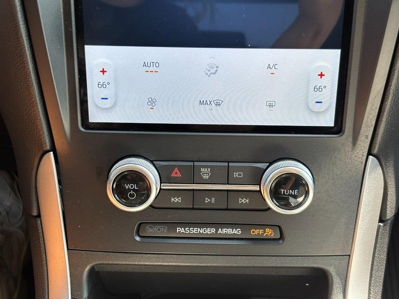 2022 Ford Edge SE AWD