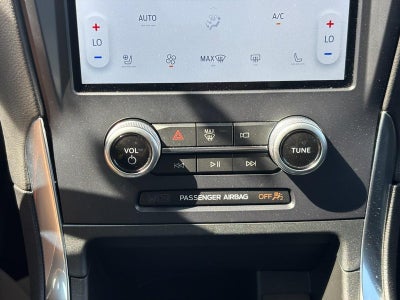 2022 Ford Edge Titanium AWD