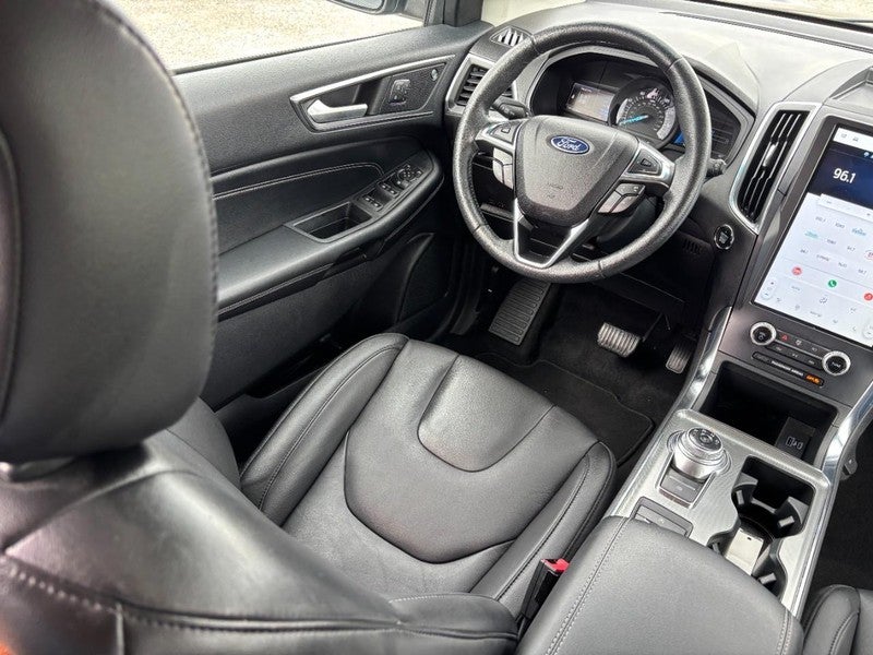 2022 Ford Edge Titanium AWD