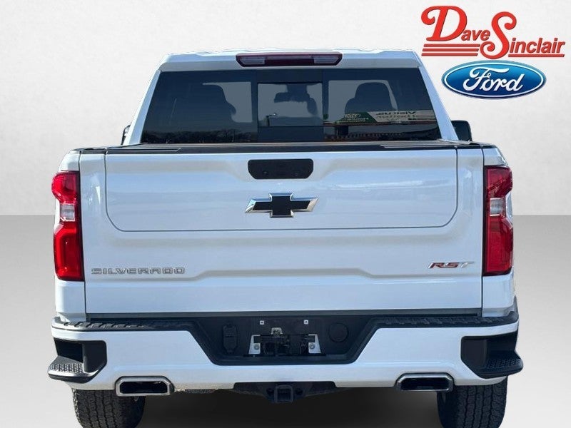 2024 Chevrolet Silverado 1500 4WD Crew Cab 147" RST