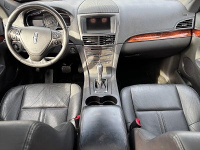 2018 Lincoln MKT 3.7L AWD w/Livery Pkg