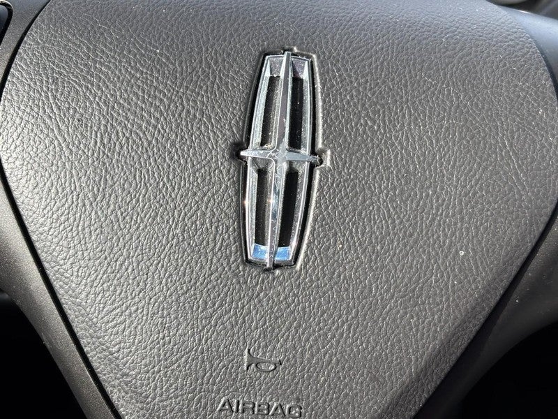 2018 Lincoln MKT 3.7L AWD w/Livery Pkg