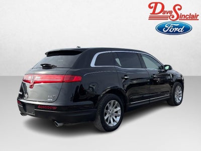 2018 Lincoln MKT 3.7L AWD w/Livery Pkg