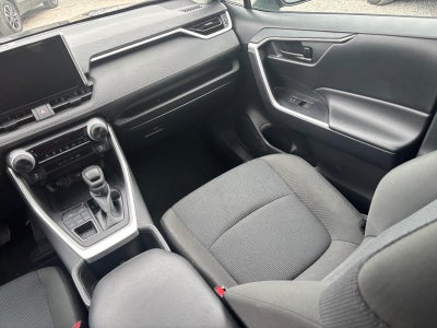 2024 Toyota RAV4 LE AWD (Natl)