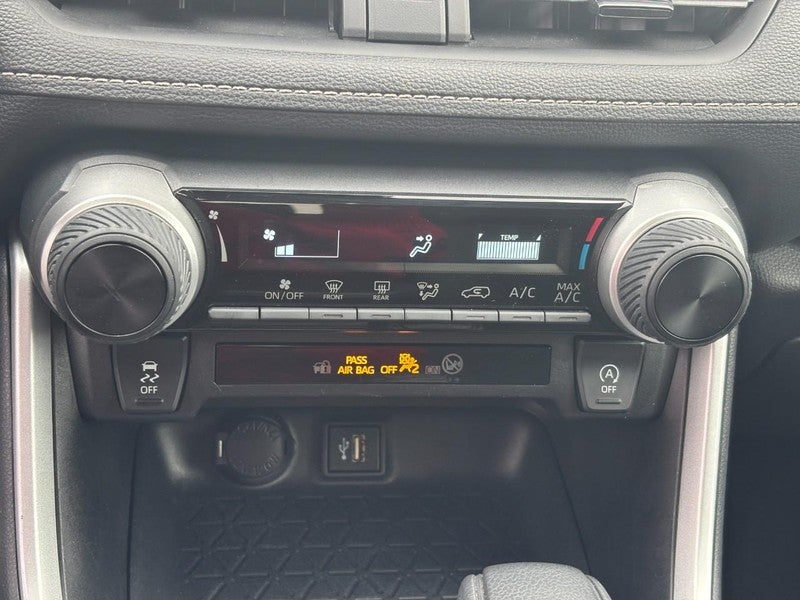 2024 Toyota RAV4 LE AWD (Natl)