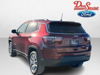 2022 Jeep Compass Latitude Lux