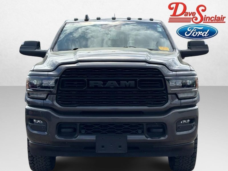 2022 RAM 3500 Limited 4x4 Crew Cab 6'4" Box