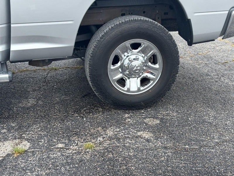 2017 RAM 2500 SLT 4x4 Crew Cab 6'4" Box