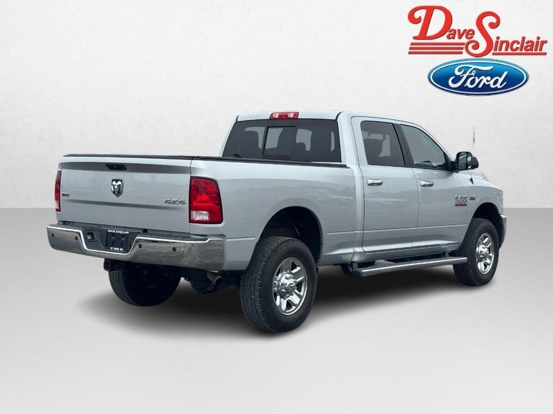 2017 RAM 2500 SLT 4x4 Crew Cab 6'4" Box