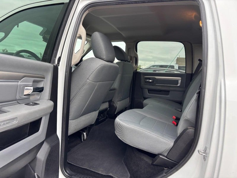 2016 RAM 2500 4WD Crew Cab 169" SLT