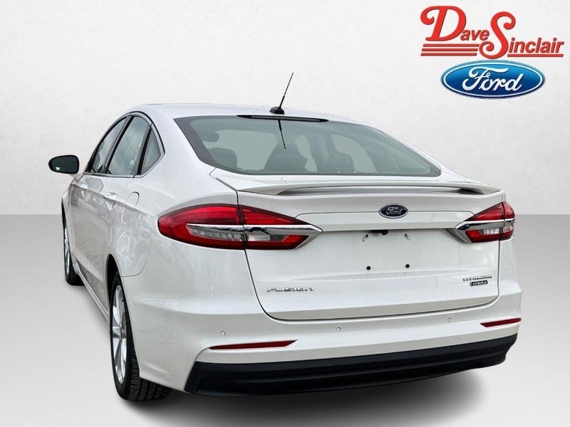 2020 Ford Fusion Plug-In Hybrid Titanium FWD