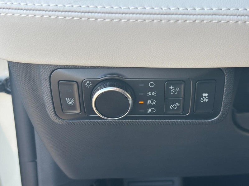 2025 Ford Mustang Mach-E Premium AWD