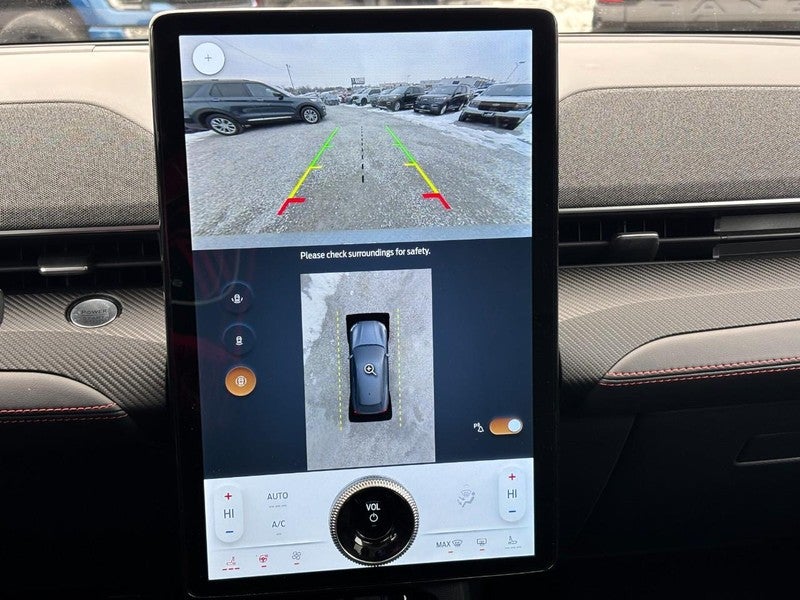 2025 Ford Mustang Mach-E Premium AWD