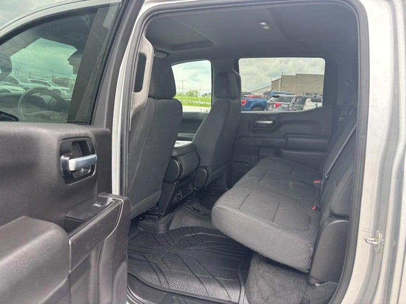 2021 Chevrolet Silverado 1500 4WD Crew Cab 147" Custom