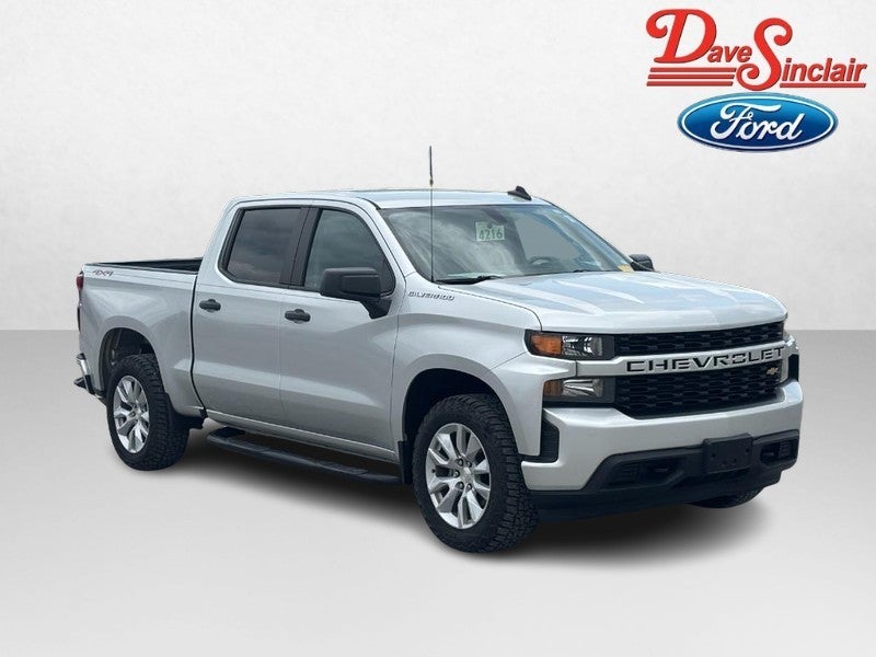2021 Chevrolet Silverado 1500 4WD Crew Cab 147" Custom