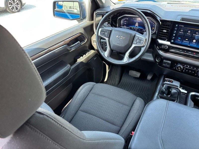 2024 Chevrolet Silverado 1500 4WD Crew Cab 147" LT Trail Boss