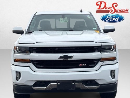 2017 Chevrolet Silverado 1500 4WD Crew Cab 143.5" LT w/2LT